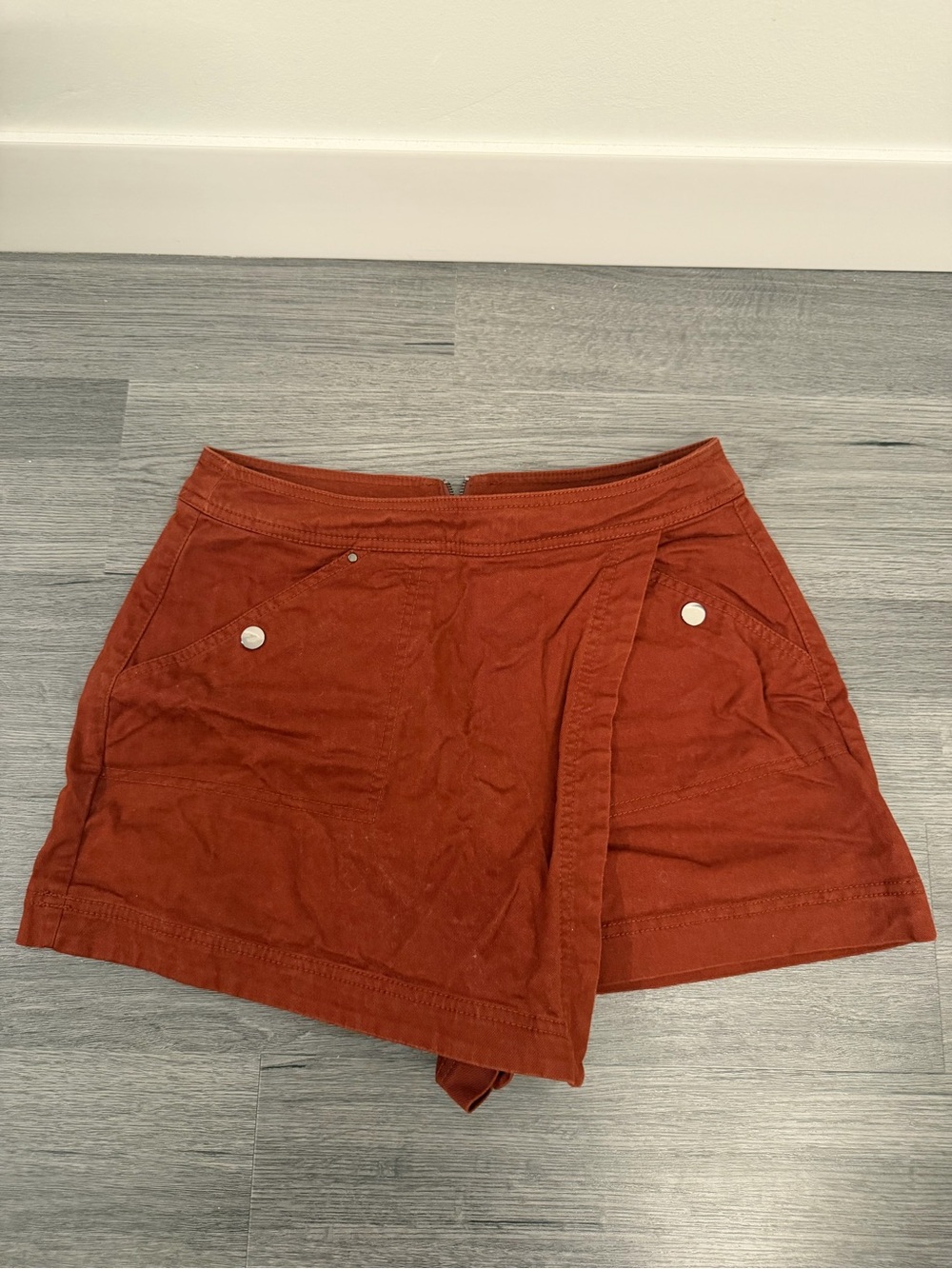 Women's Rust Wrap Skort with Pocket Details